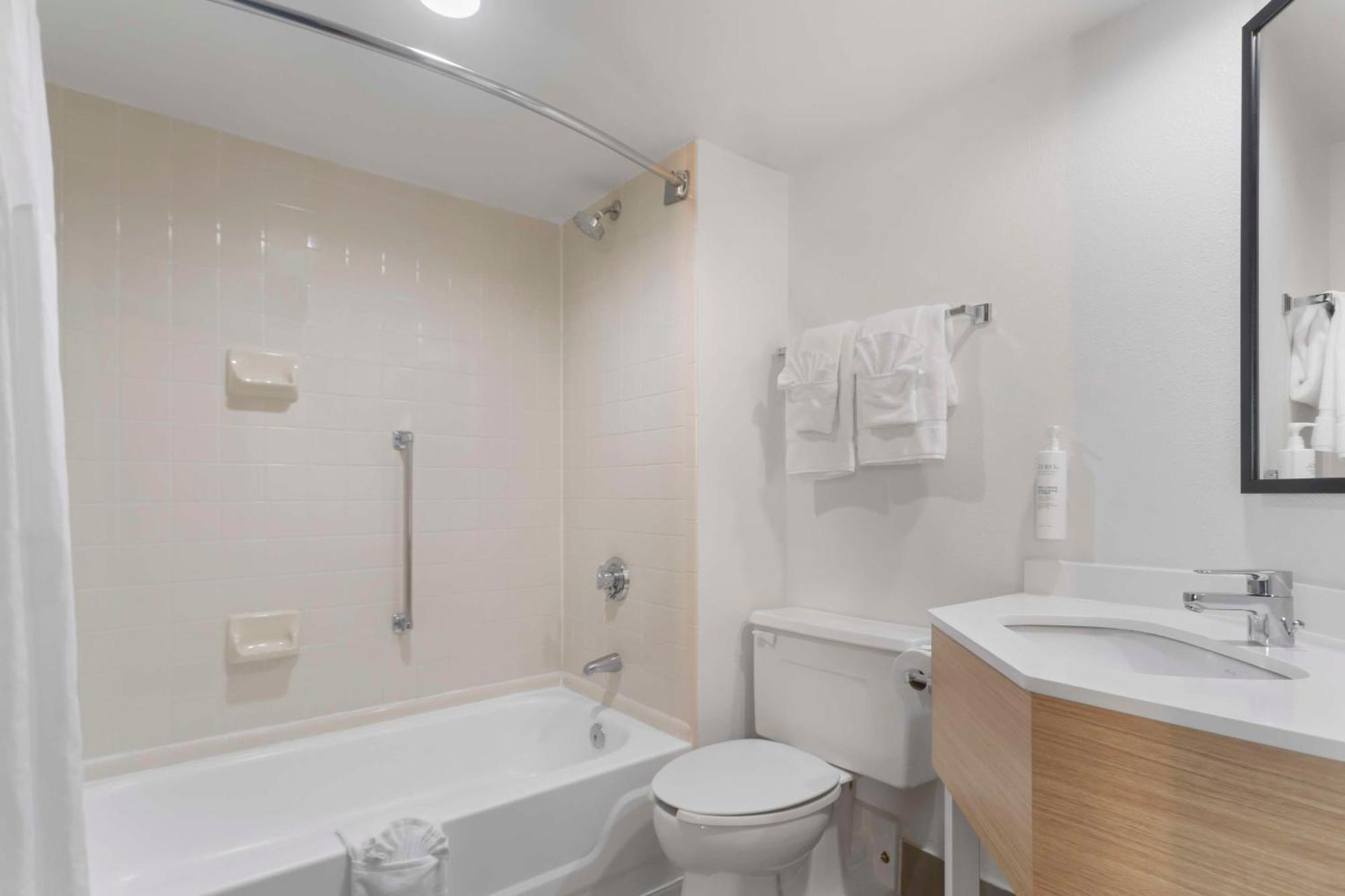 Spark By Hilton Grand Prairie Εξωτερικό φωτογραφία
