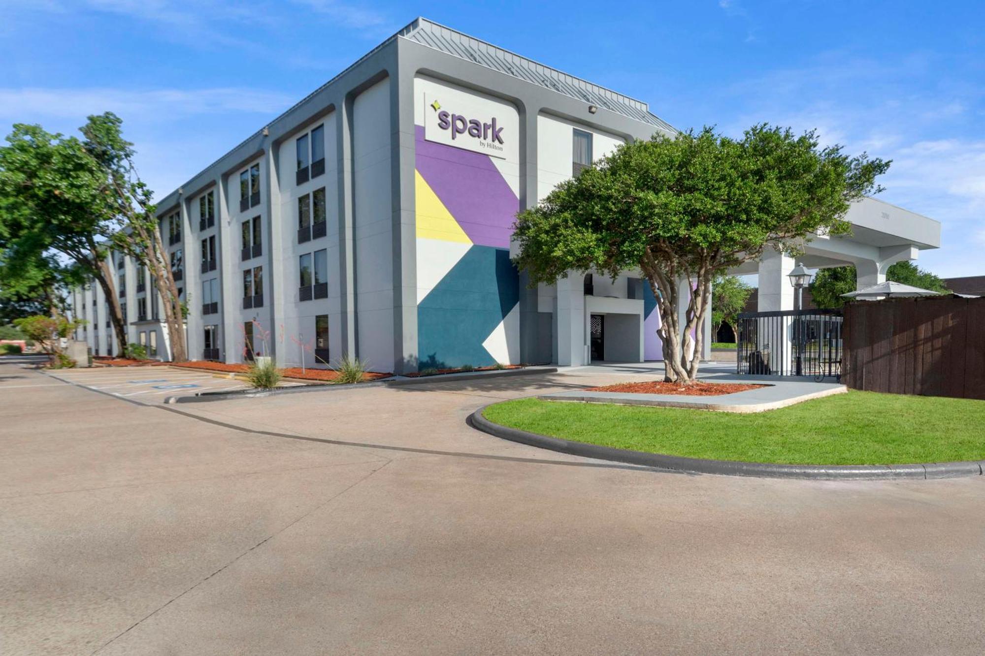 Spark By Hilton Grand Prairie Εξωτερικό φωτογραφία